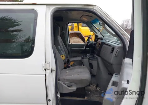 2010 Ford E-250 Commercial/Recreational from USA, damaged, VIN 1FTNE2EWXADA29046